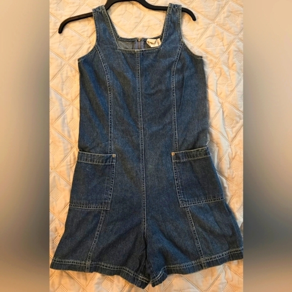 🌟 Blue Denim Romper🌟 - Picture 8 of 11